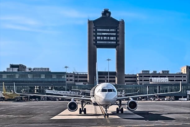 Boston Logan Airport Transportation for Holiday Travel: Planning Tips